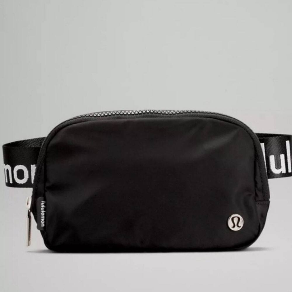LULULEMON EVERYWHERE BELT BAG WORDMARK LOGO STRAP